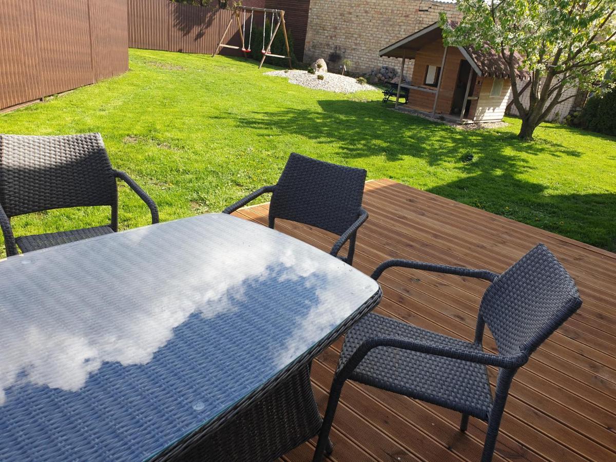 Sveciu Namai Kamile Villa Siauliai  Ngoại thất bức ảnh