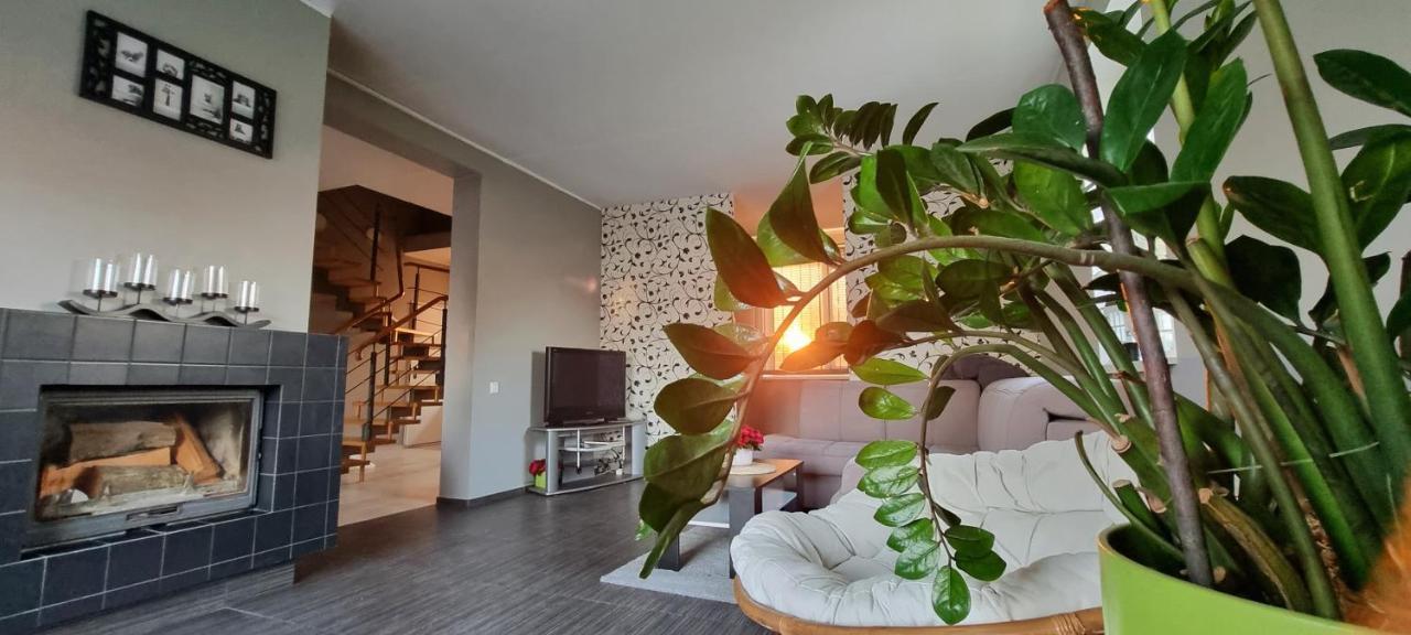 Sveciu Namai Kamile Villa Siauliai  Ngoại thất bức ảnh